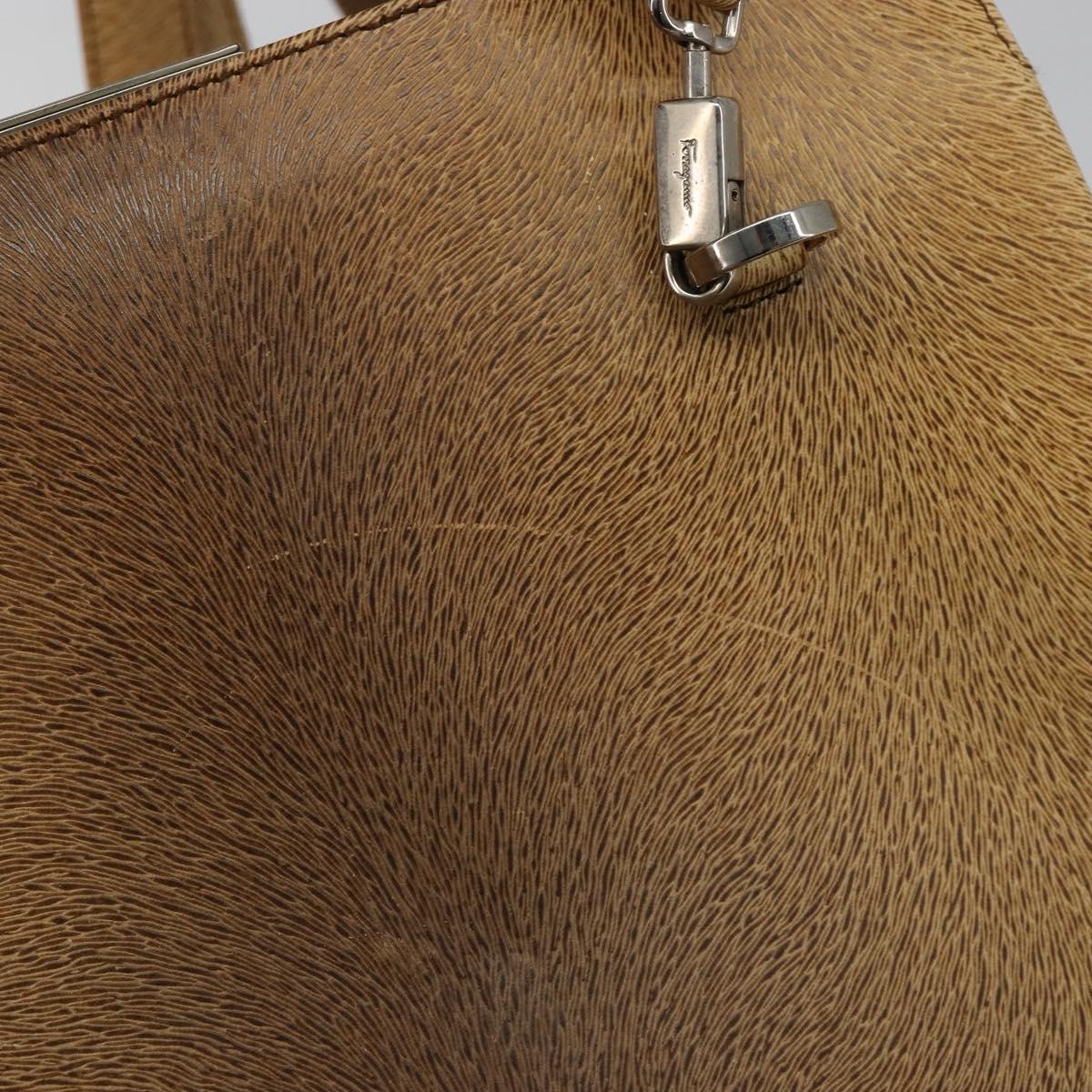 Salvatore Ferragamo Gancini Shoulder Bag Leather Beige Silver Auth 185544