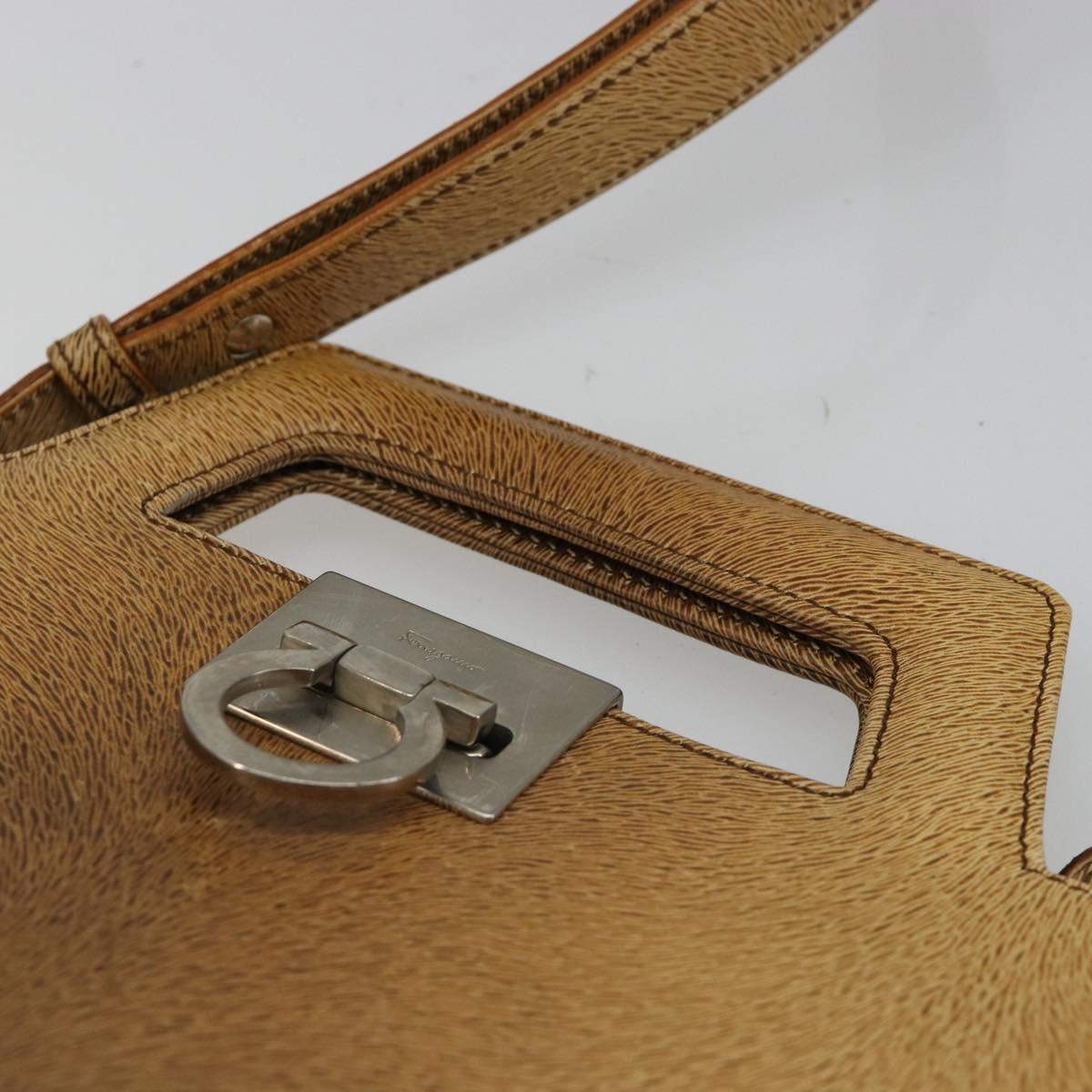 Salvatore Ferragamo Gancini Shoulder Bag Leather Beige Silver Auth 185544
