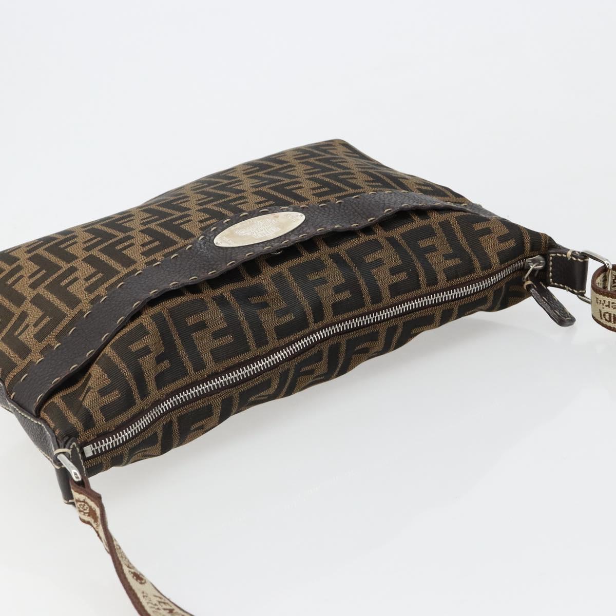 FENDI Zucca Canvas Shoulder Bag Black Brown Auth 185617A