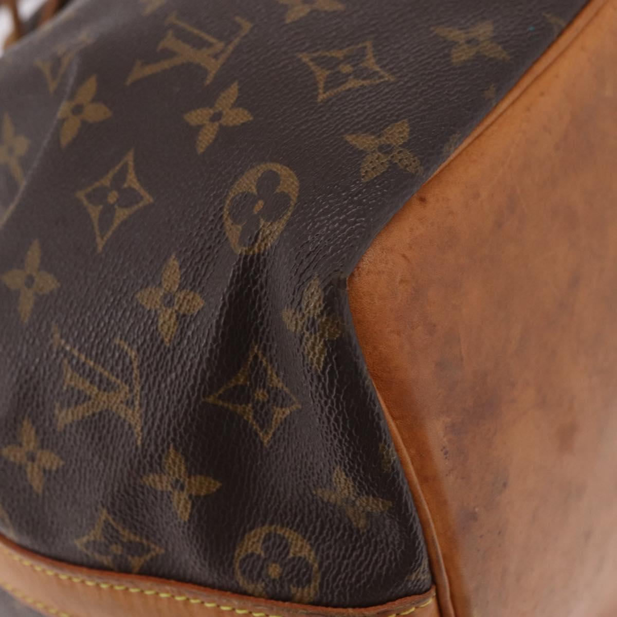 LOUIS VUITTON Monogram Petit Noe Shoulder Bag M42226 LV Auth 185620