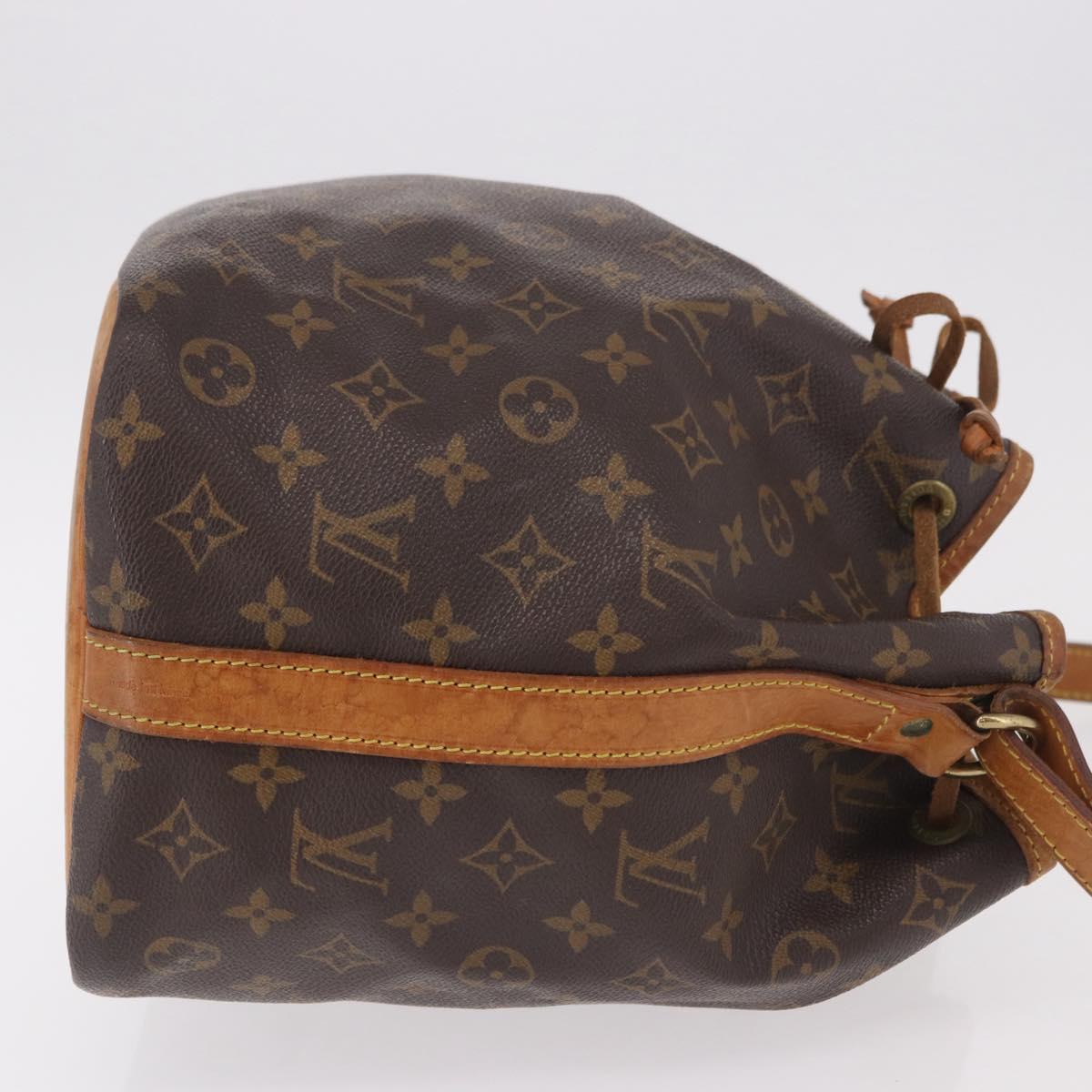 LOUIS VUITTON Monogram Petit Noe Shoulder Bag M42226 LV Auth 185620