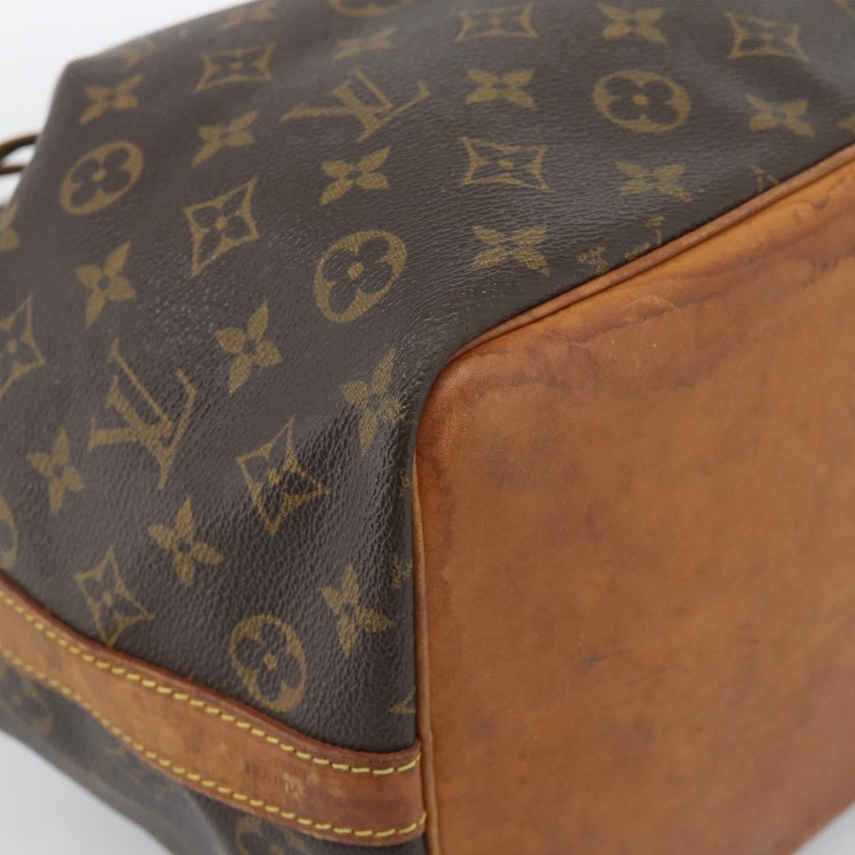 LOUIS VUITTON Monogram Petit Noe Shoulder Bag M42226 LV Auth 185701A