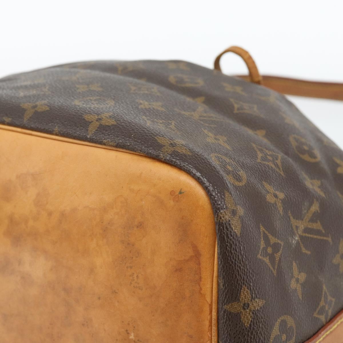 LOUIS VUITTON Monogram Petit Noe Shoulder Bag M42226 LV Auth 185703A