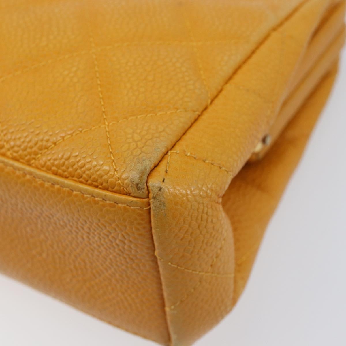 CHANEL Matelasse Chain Shoulder Bag Caviar Skin Yellow Gold CC Auth 185743