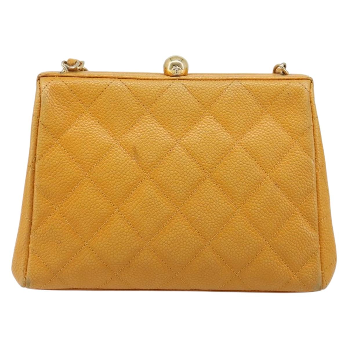 CHANEL Matelasse Chain Shoulder Bag Caviar Skin Yellow Gold CC Auth 185743
