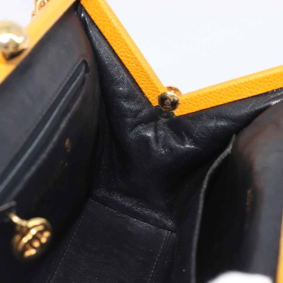 CHANEL Matelasse Chain Shoulder Bag Caviar Skin Yellow Gold CC Auth 185743