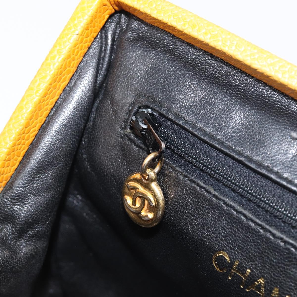 CHANEL Matelasse Chain Shoulder Bag Caviar Skin Yellow Gold CC Auth 185743