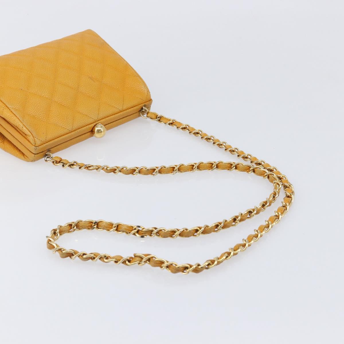 CHANEL Matelasse Chain Shoulder Bag Caviar Skin Yellow Gold CC Auth 185743