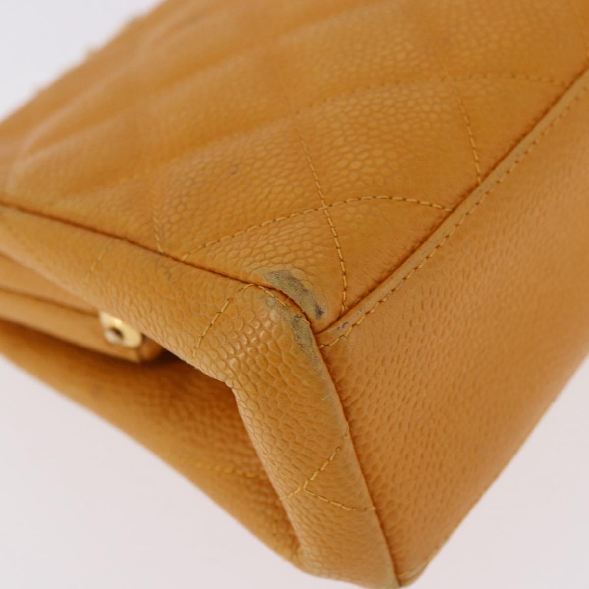 CHANEL Matelasse Chain Shoulder Bag Caviar Skin Yellow Gold CC Auth 185743A