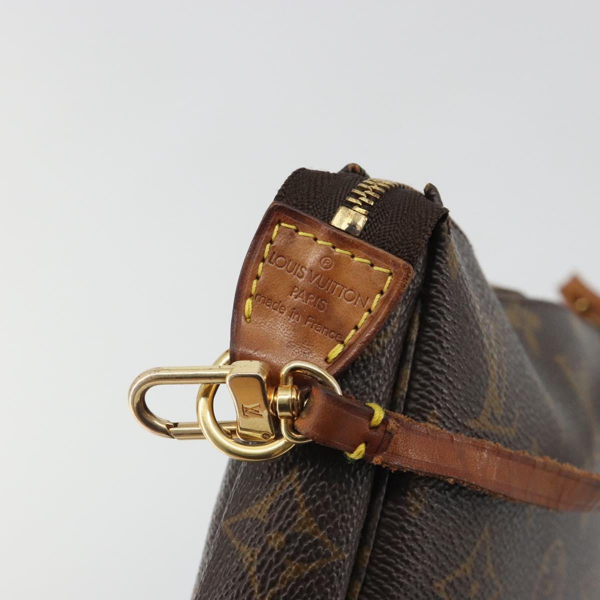 LOUIS VUITTON Monogram Pochette Accessoires Pouch M51980 LV Auth 185753A