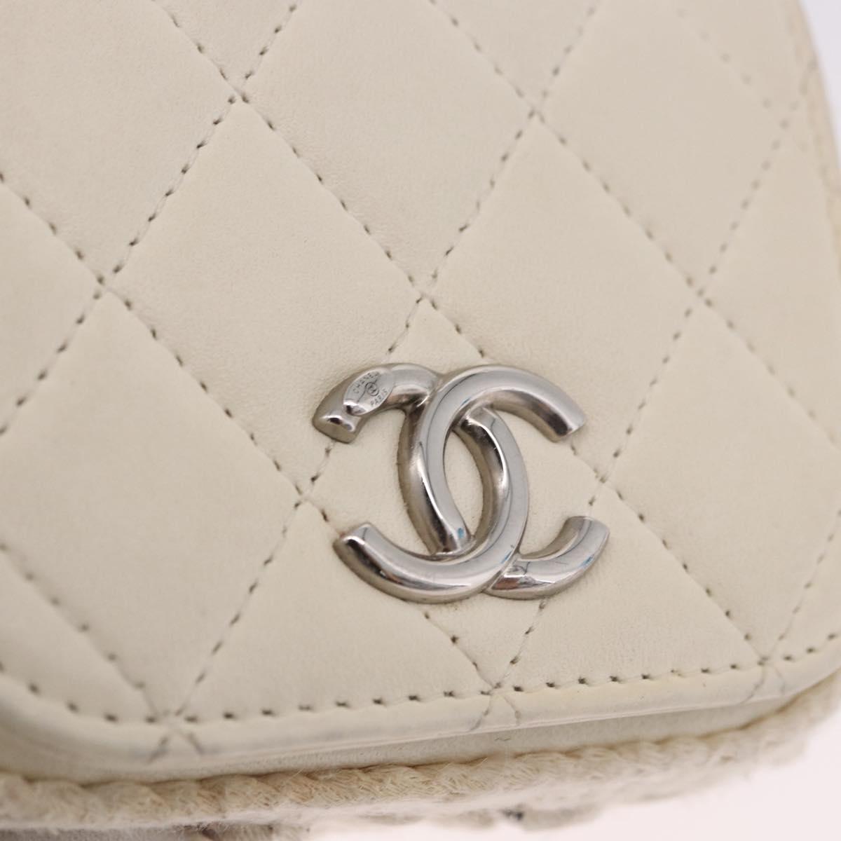 CHANEL Matelasse Chain Shoulder Bag Lamb Skin White Silver CC Auth 185770SAM