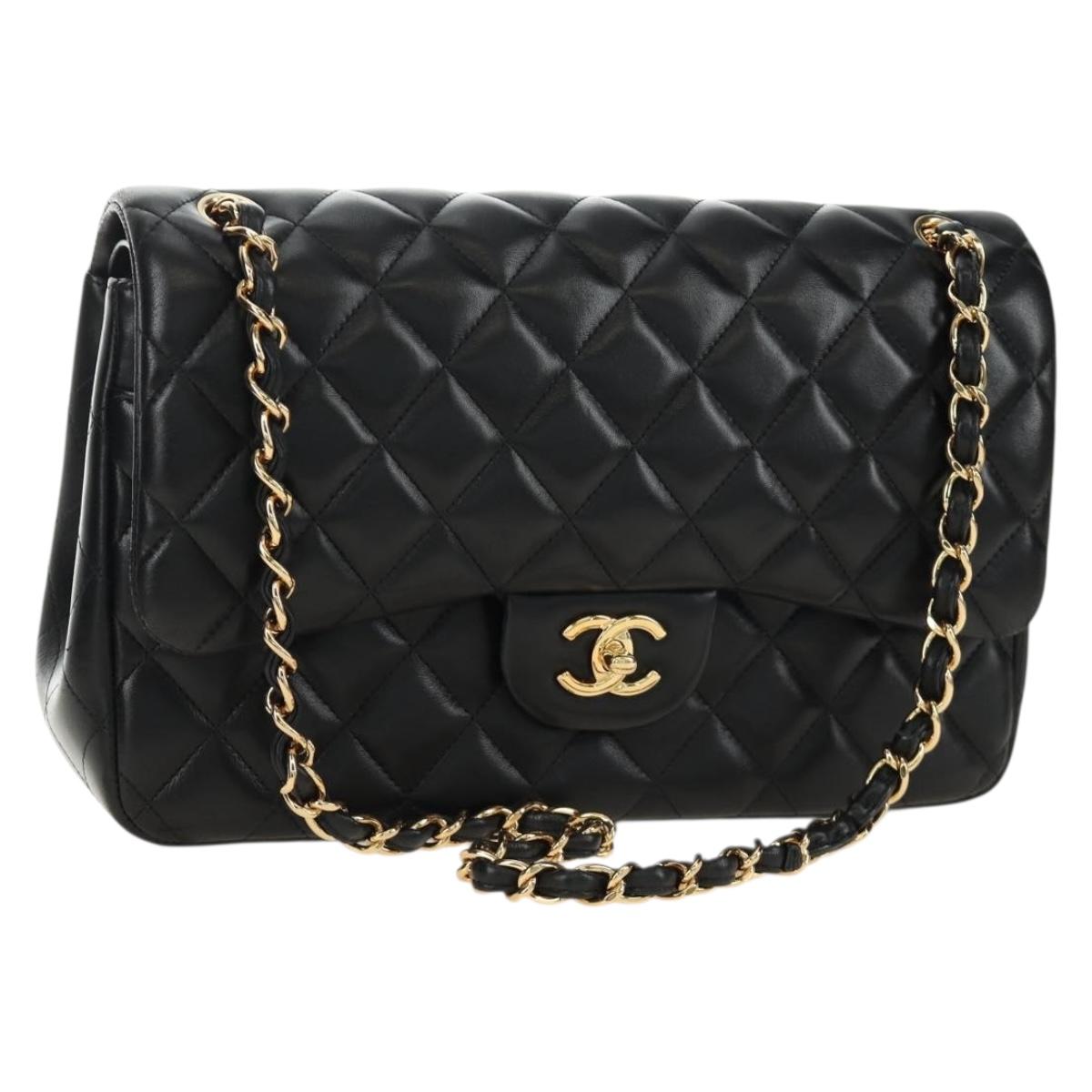 CHANEL Matelasse 30 Chain Double Flap Bag Lamb Skin Gold Black CC Auth 185808SM