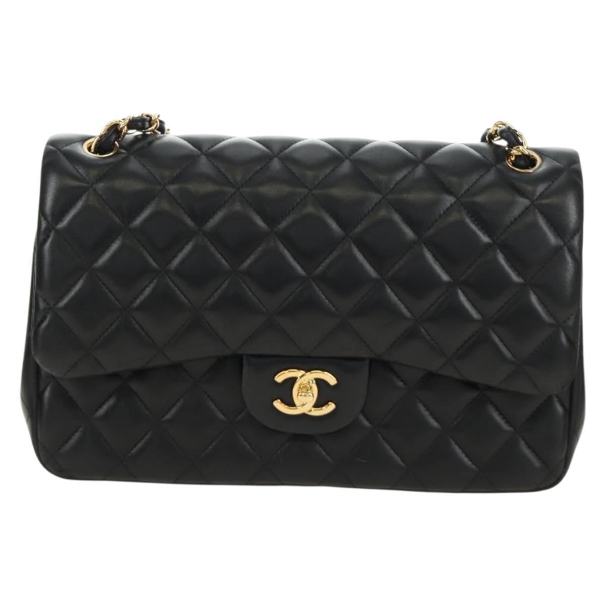 CHANEL Matelasse 30 Chain Double Flap Bag Lamb Skin Gold Black CC Auth 185808SM