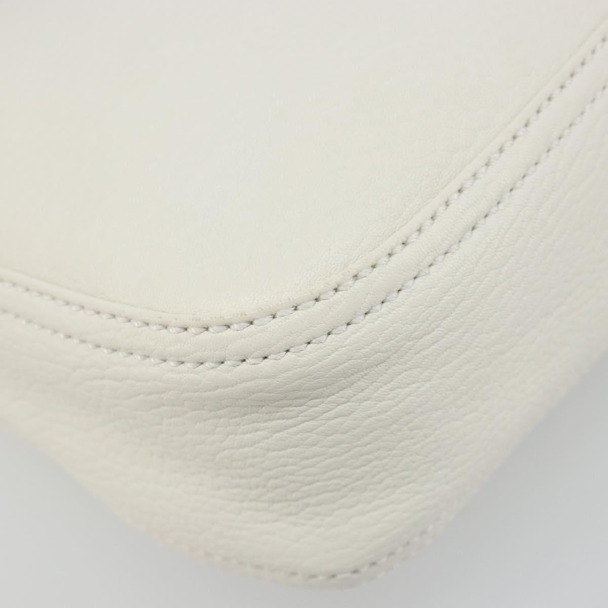 FENDI Mamma Baguette Shoulder Bag Leather White Silver Auth 185820M