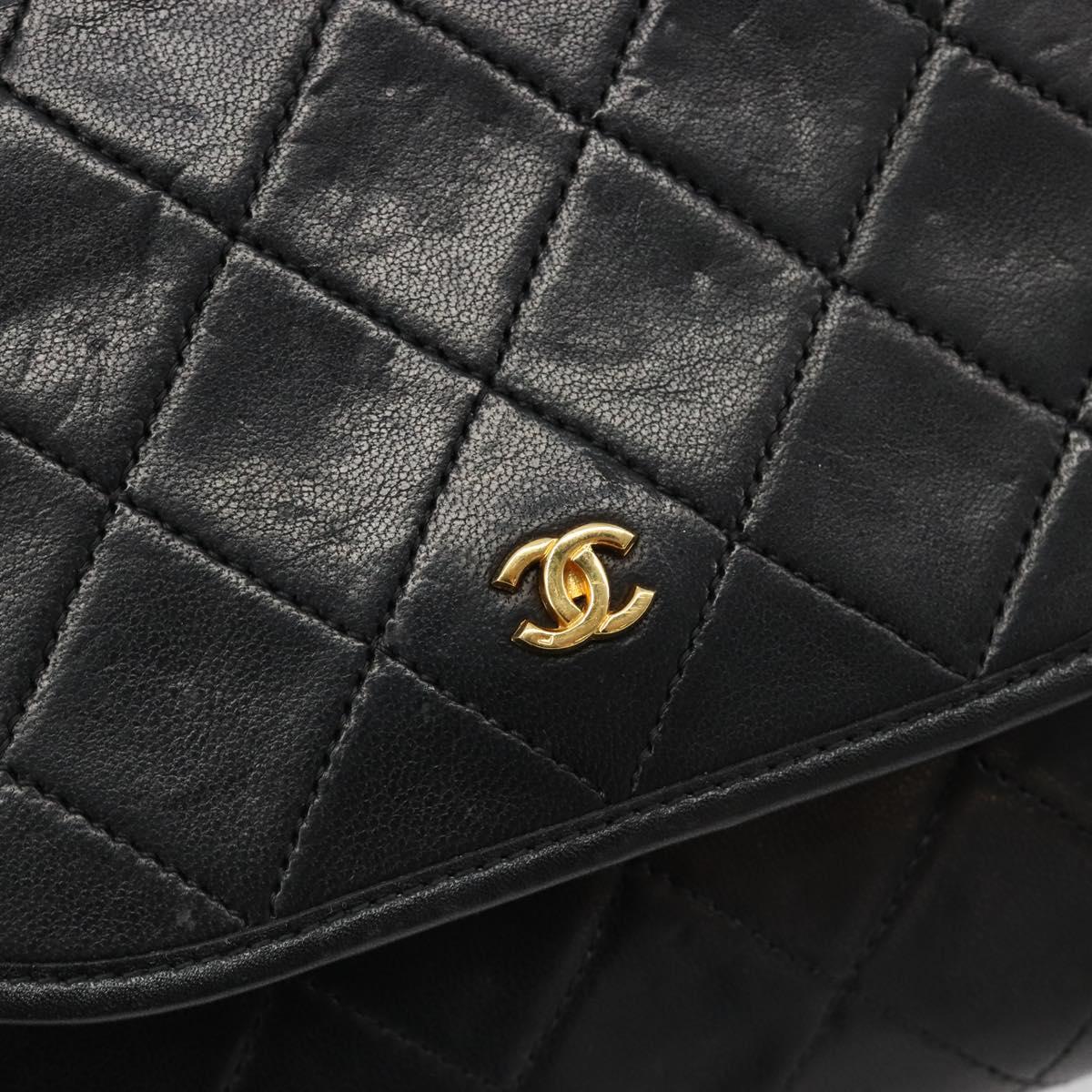 CHANEL Matelasse Chain Shoulder Bag Lamb Skin Gold Black CC Auth 185863A