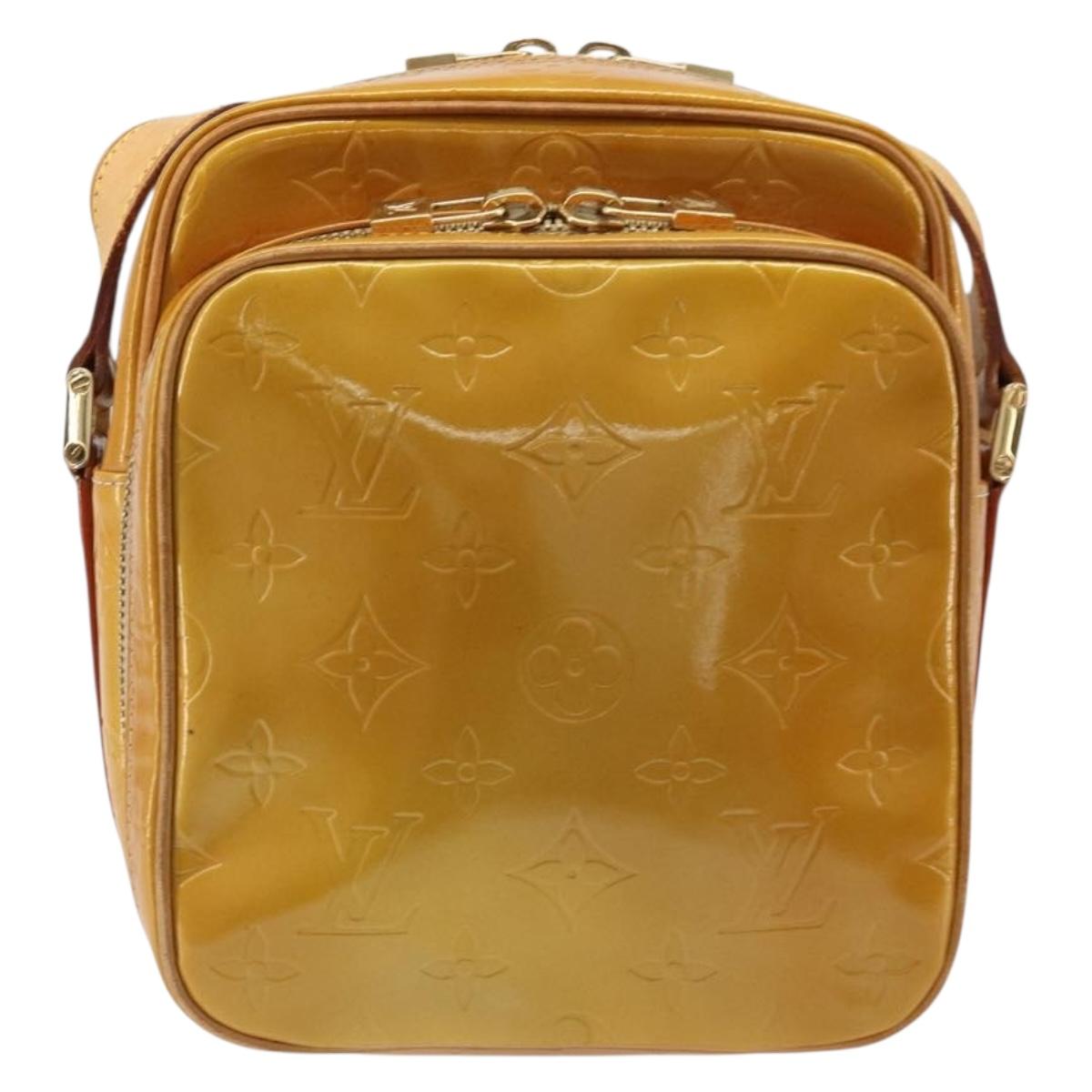 LOUIS VUITTON Monogram Vernis Wooster Shoulder Bag Beige LV Auth 185903