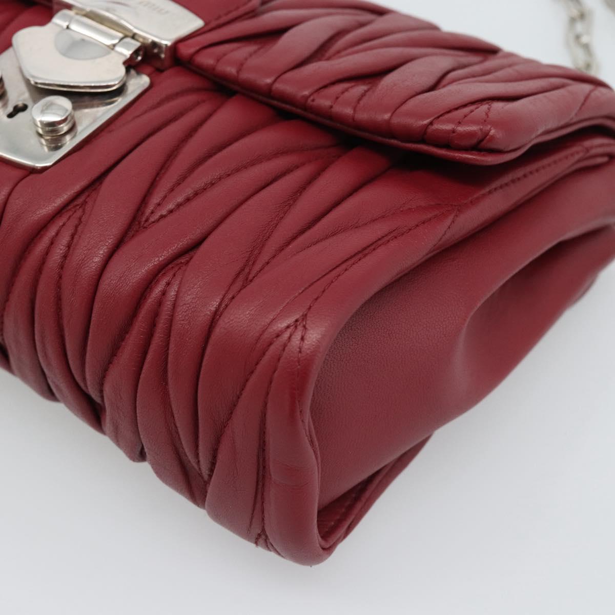 Miu Miu Matelasse Chain Shoulder Bag Leather Red Silver Auth 186223M