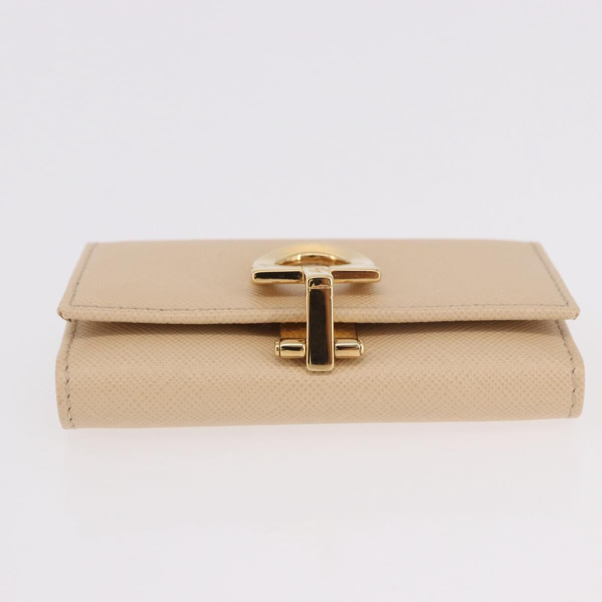 Salvatore Ferragamo Gancini Key Case Leather Ivory Gold Auth 186241A