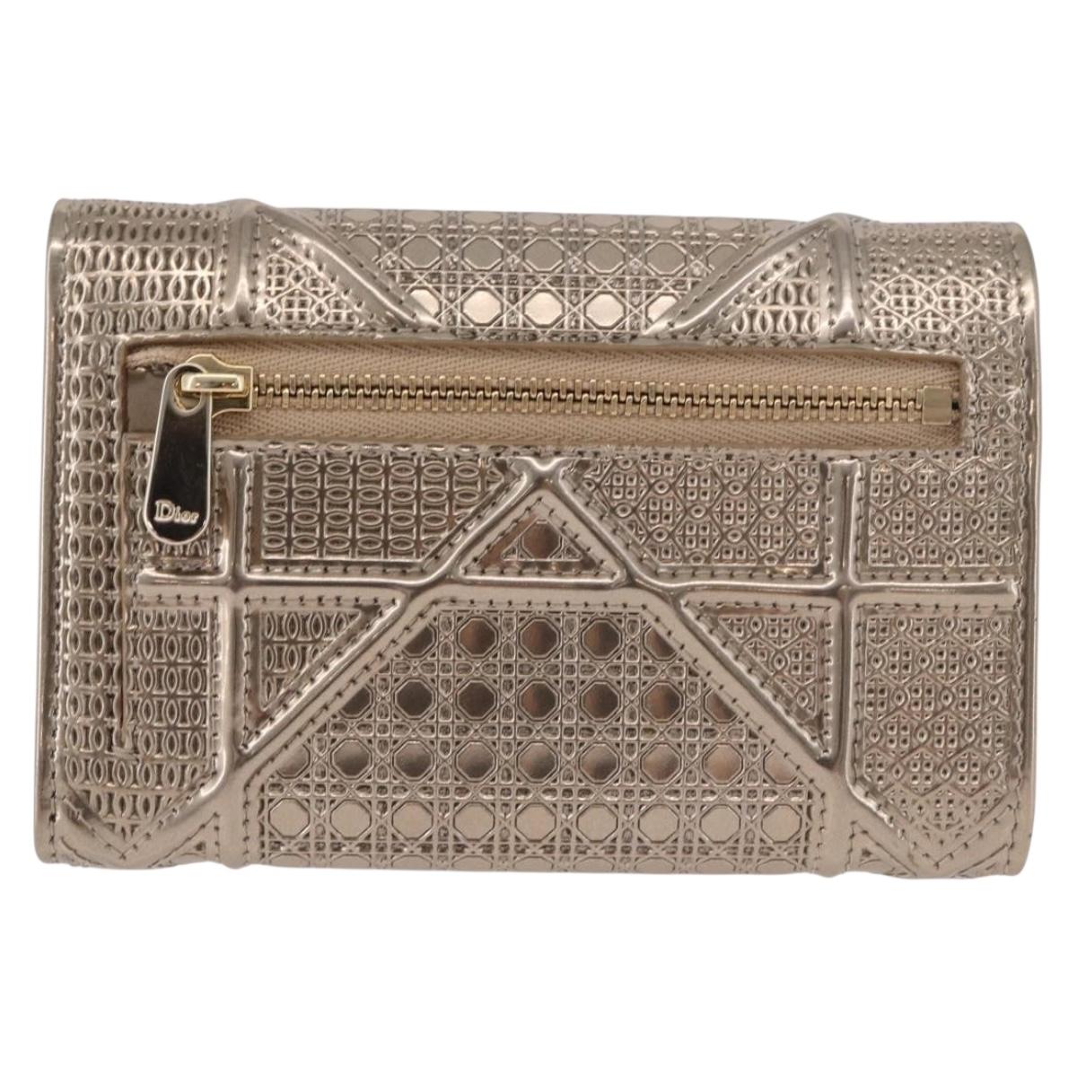 Christian Dior Diorama Wallet Leather Champagne Gold Auth 186259M