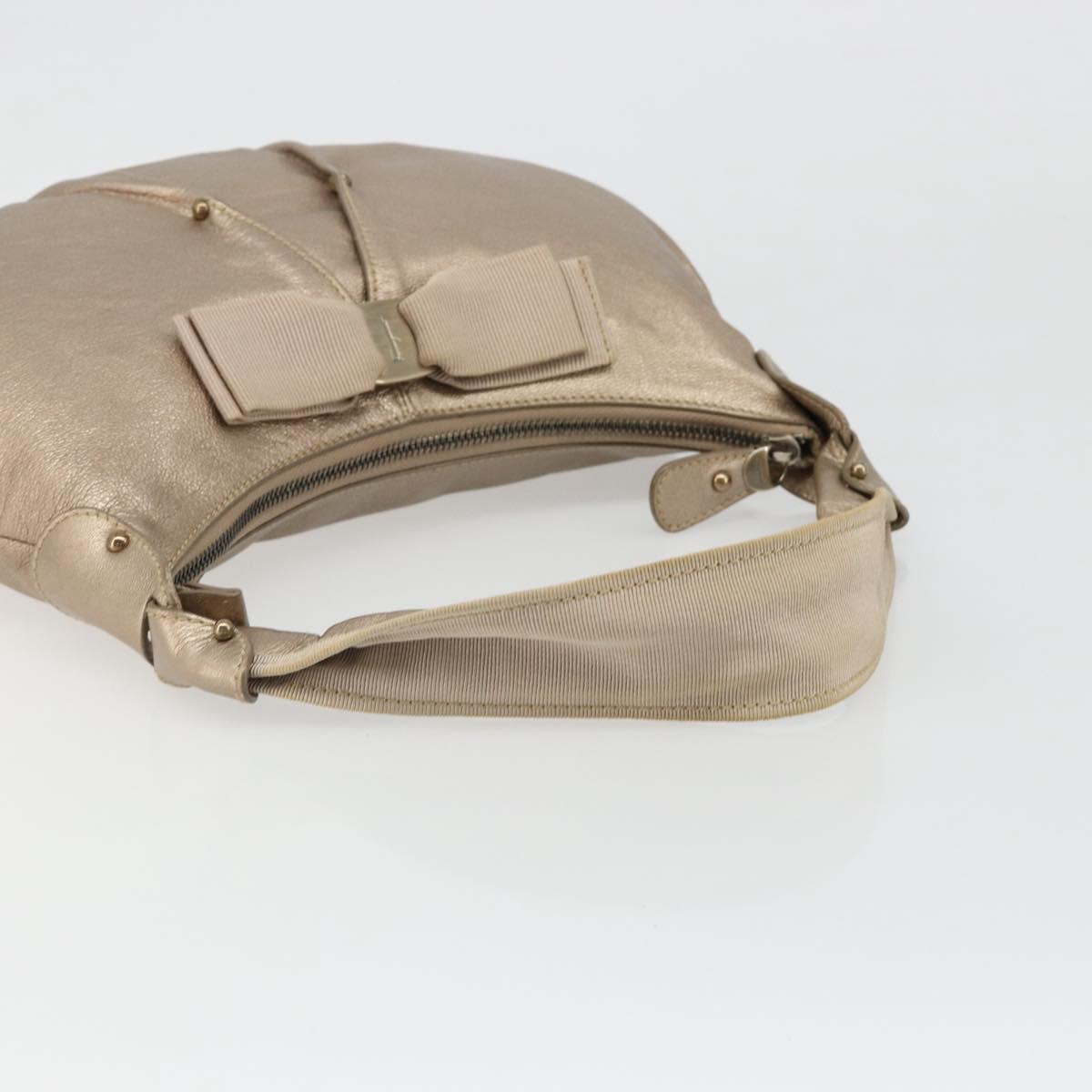 Salvatore Ferragamo Vala Shoulder Bag Leather Champagne Gold Gold Auth 186269A