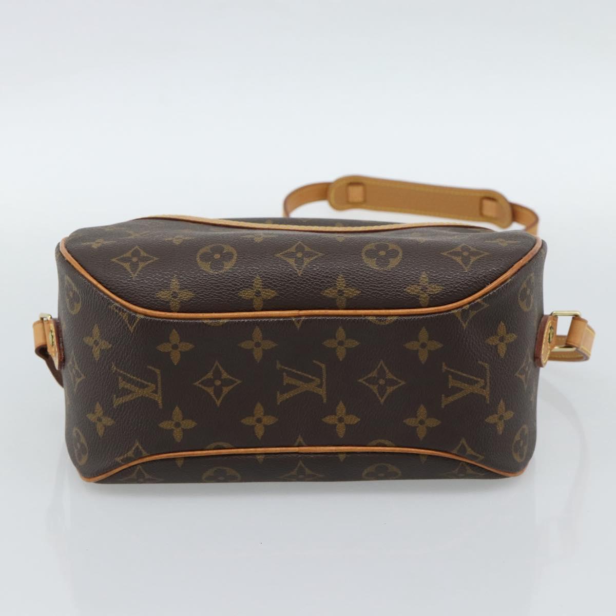 LOUIS VUITTON Monogram Blois Shoulder Bag M51221 LV Auth 186290A
