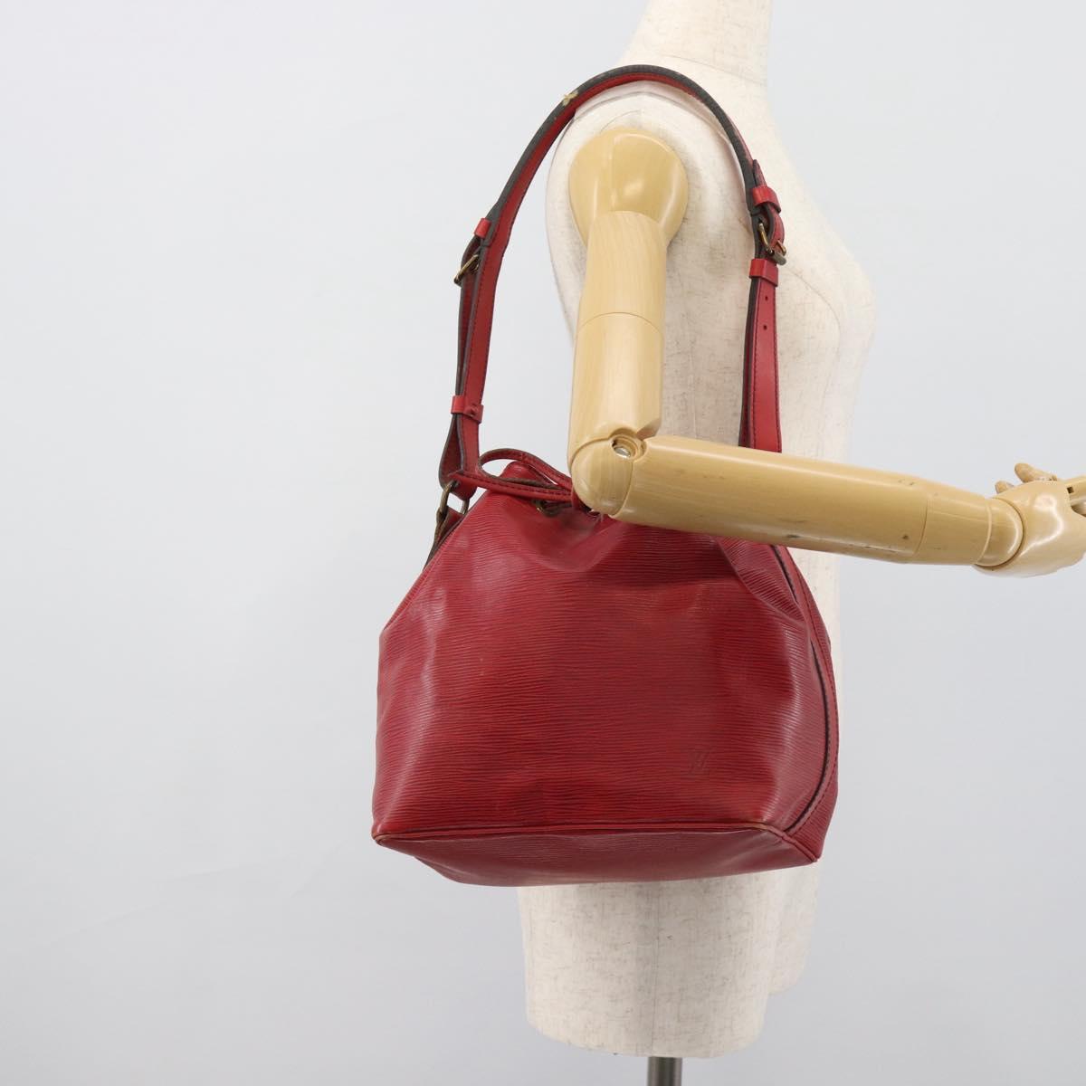 LOUIS VUITTON Epi Petit Noe Shoulder Bag Red M44107 LV Auth 186393