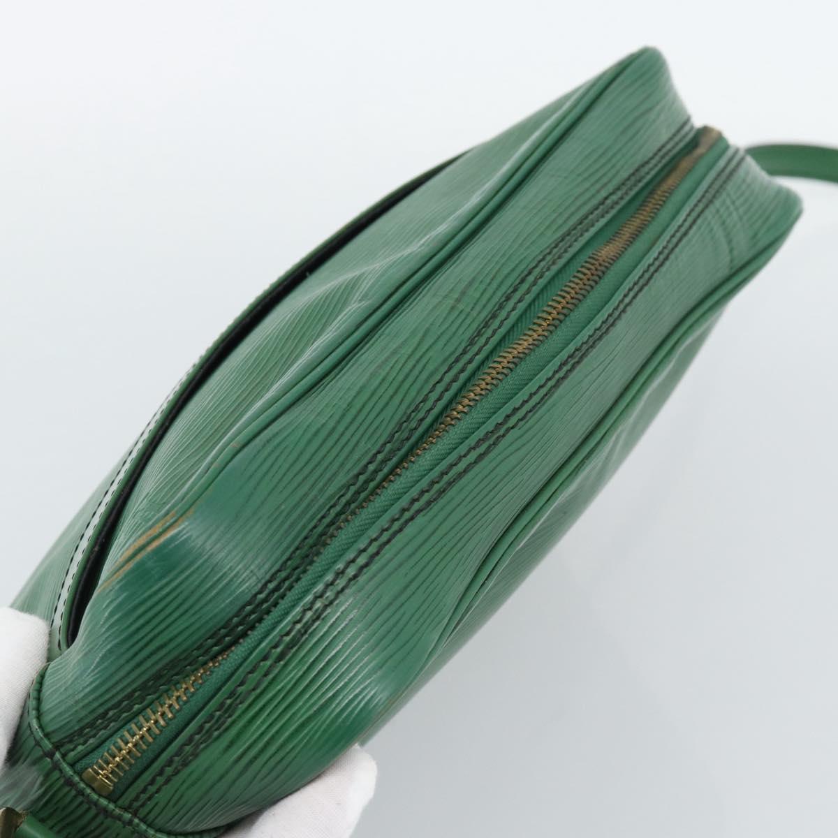 LOUIS VUITTON Epi Trocadero 27 Shoulder Bag Green M52314 LV Auth 186398