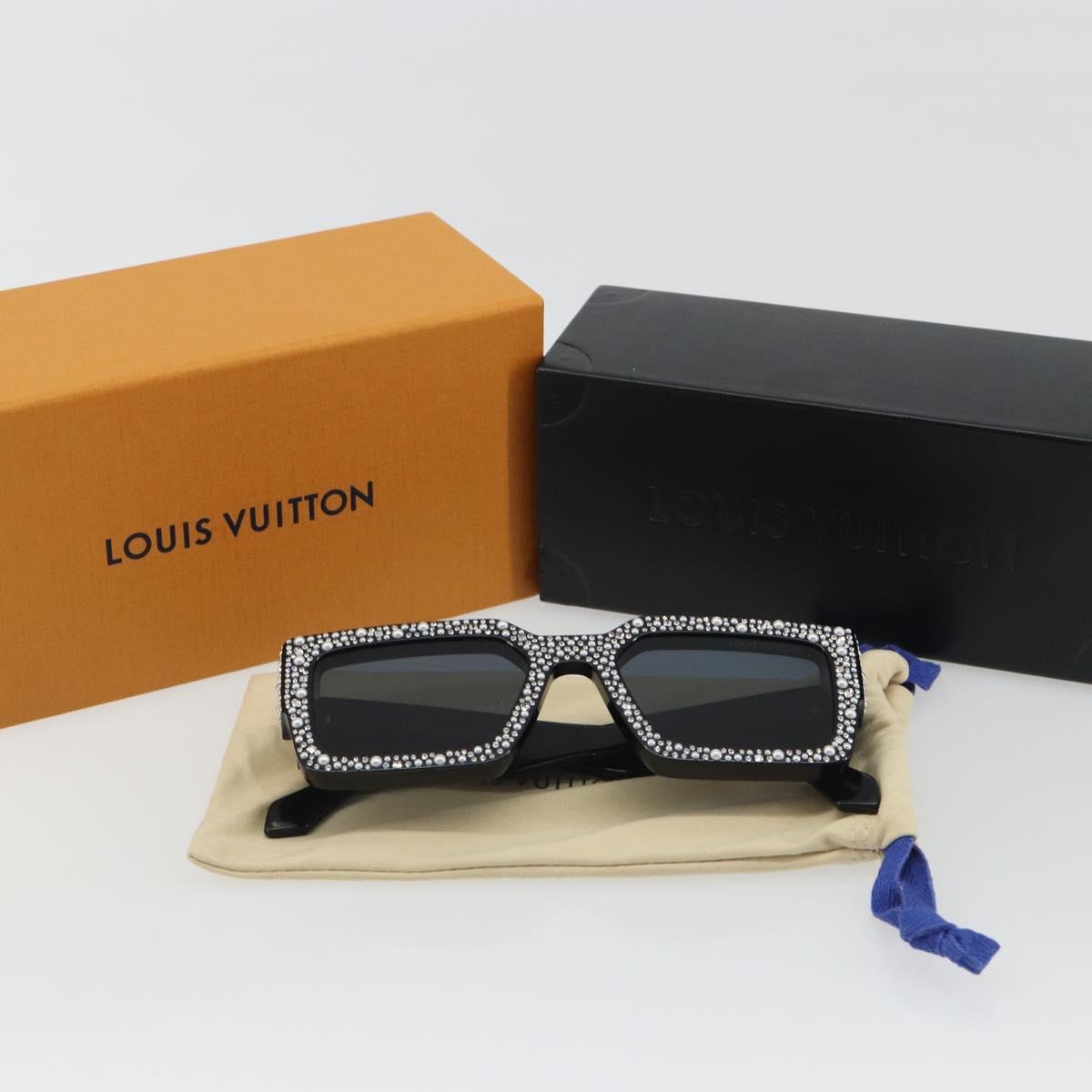 LOUIS VUITTON LV Crush Pearl & Strass Sunglasses plastic Z2396E LV Auth 186416M
