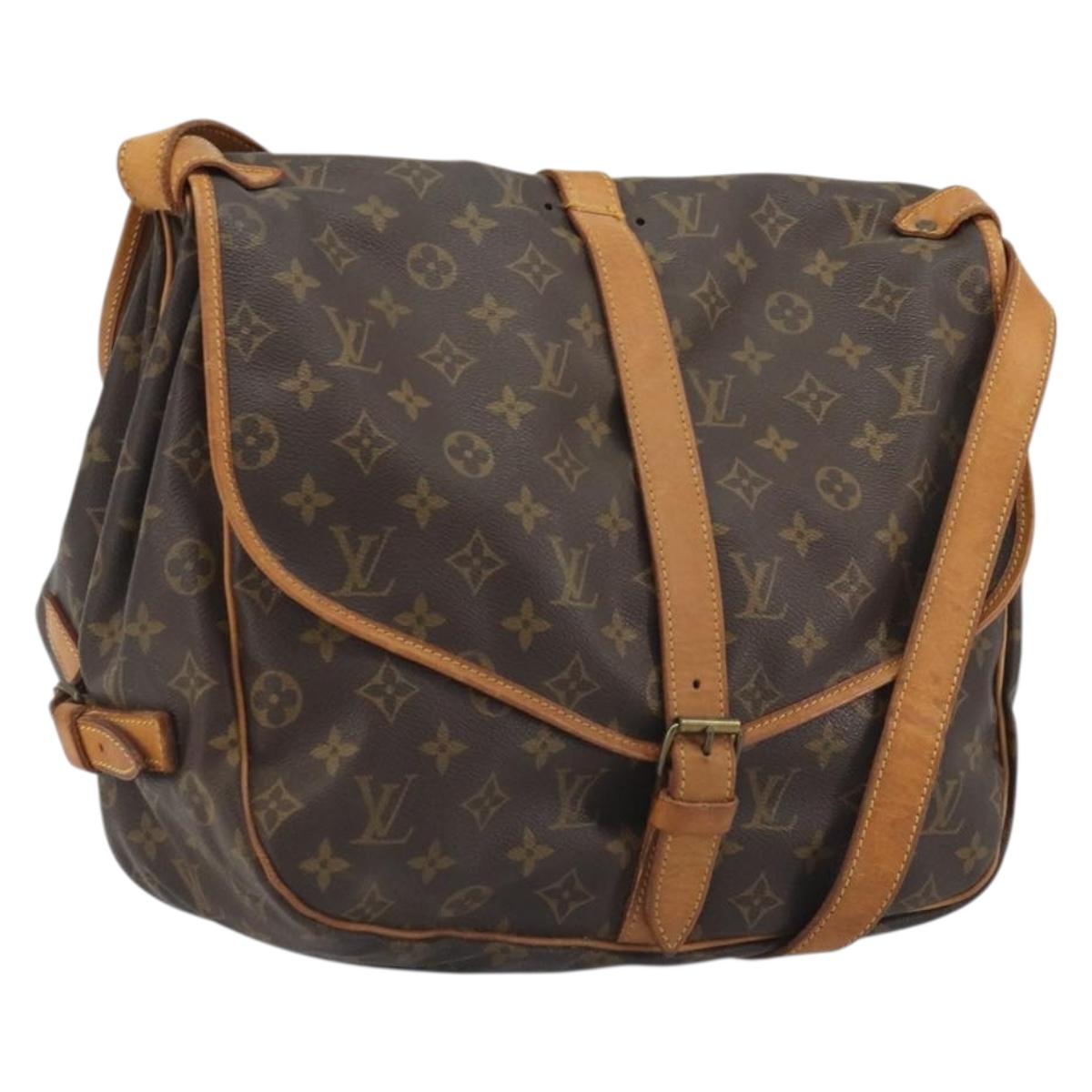 LOUIS VUITTON Monogram Saumur 35 Shoulder Bag M42254 LV Auth 186580