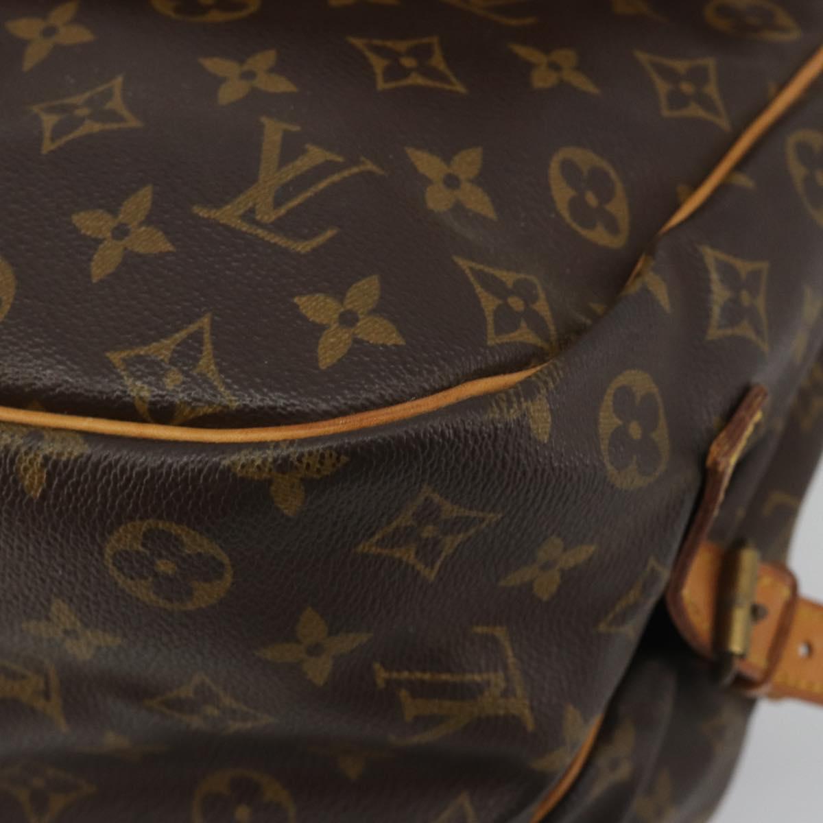 LOUIS VUITTON Monogram Saumur 35 Shoulder Bag M42254 LV Auth 186580