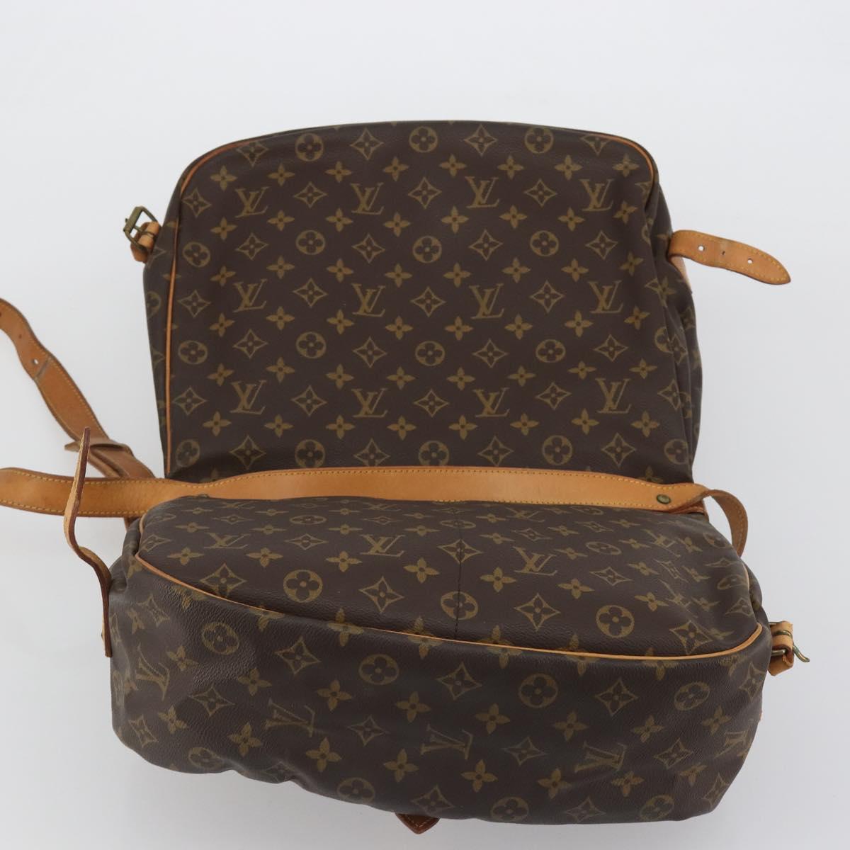 LOUIS VUITTON Monogram Saumur 35 Shoulder Bag M42254 LV Auth 186580