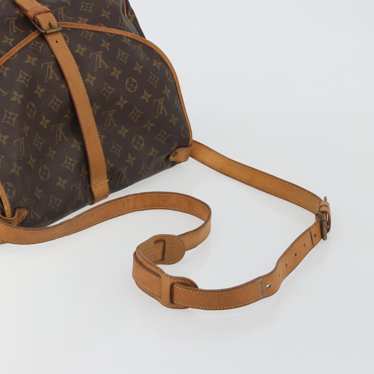 LOUIS VUITTON Monogram Saumur 35 Shoulder Bag M42254 LV Auth 186580