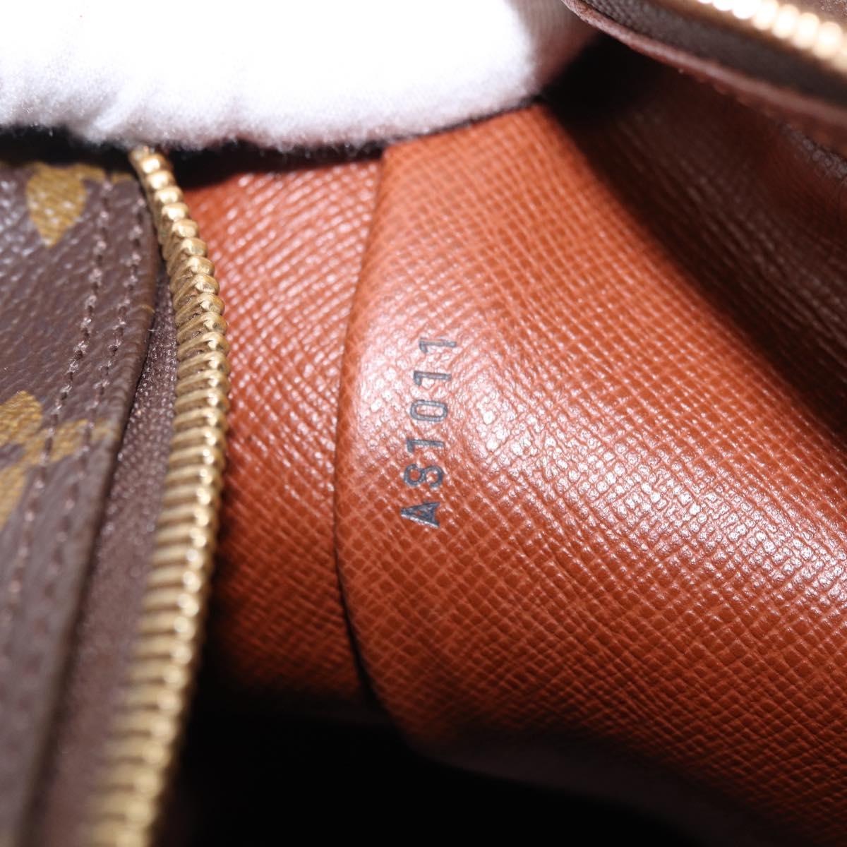 LOUIS VUITTON Monogram Boulogne 30 Shoulder Bag M51265 LV Auth 186621A