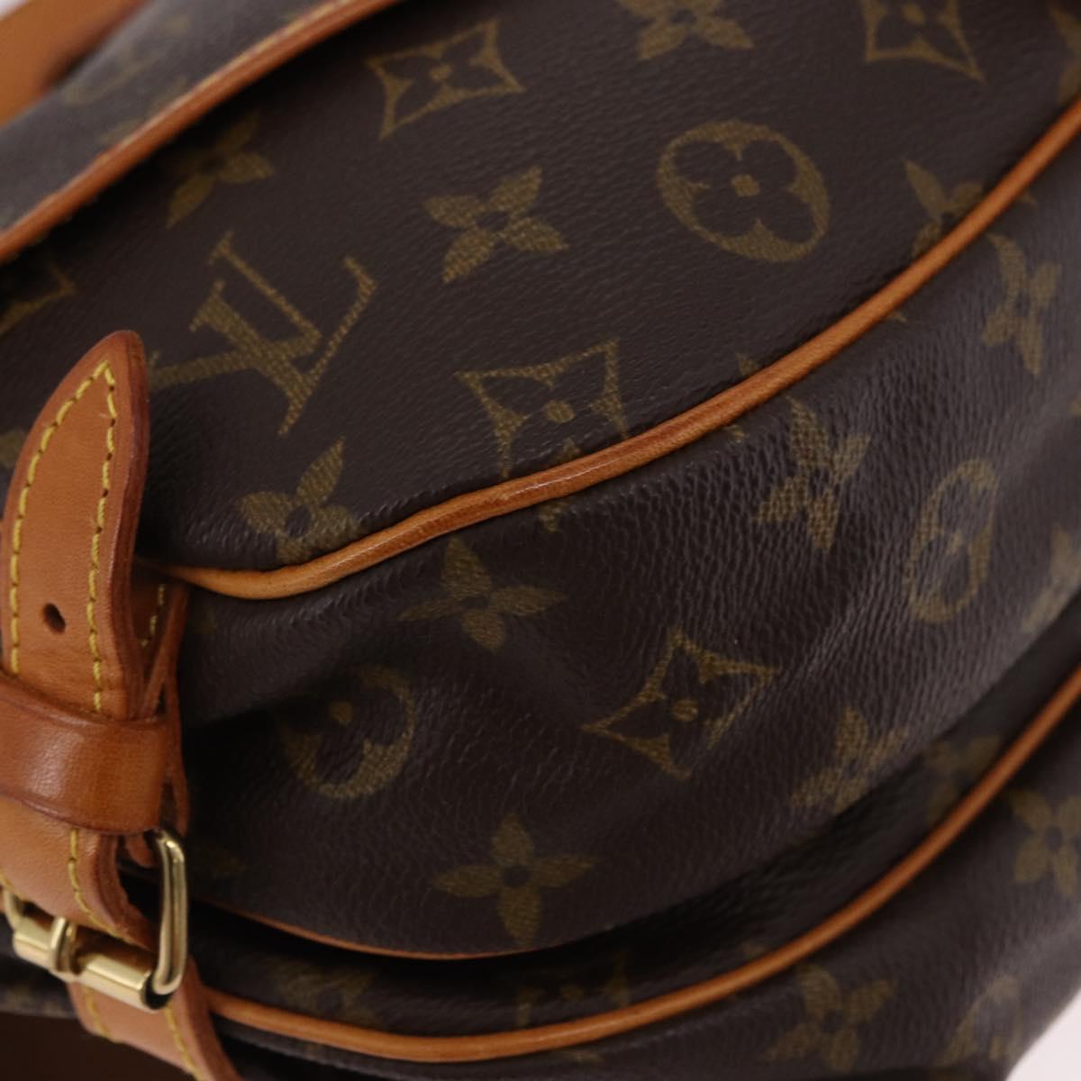 LOUIS VUITTON Monogram Saumur 30 Shoulder Bag M42256 LV Auth 186660A