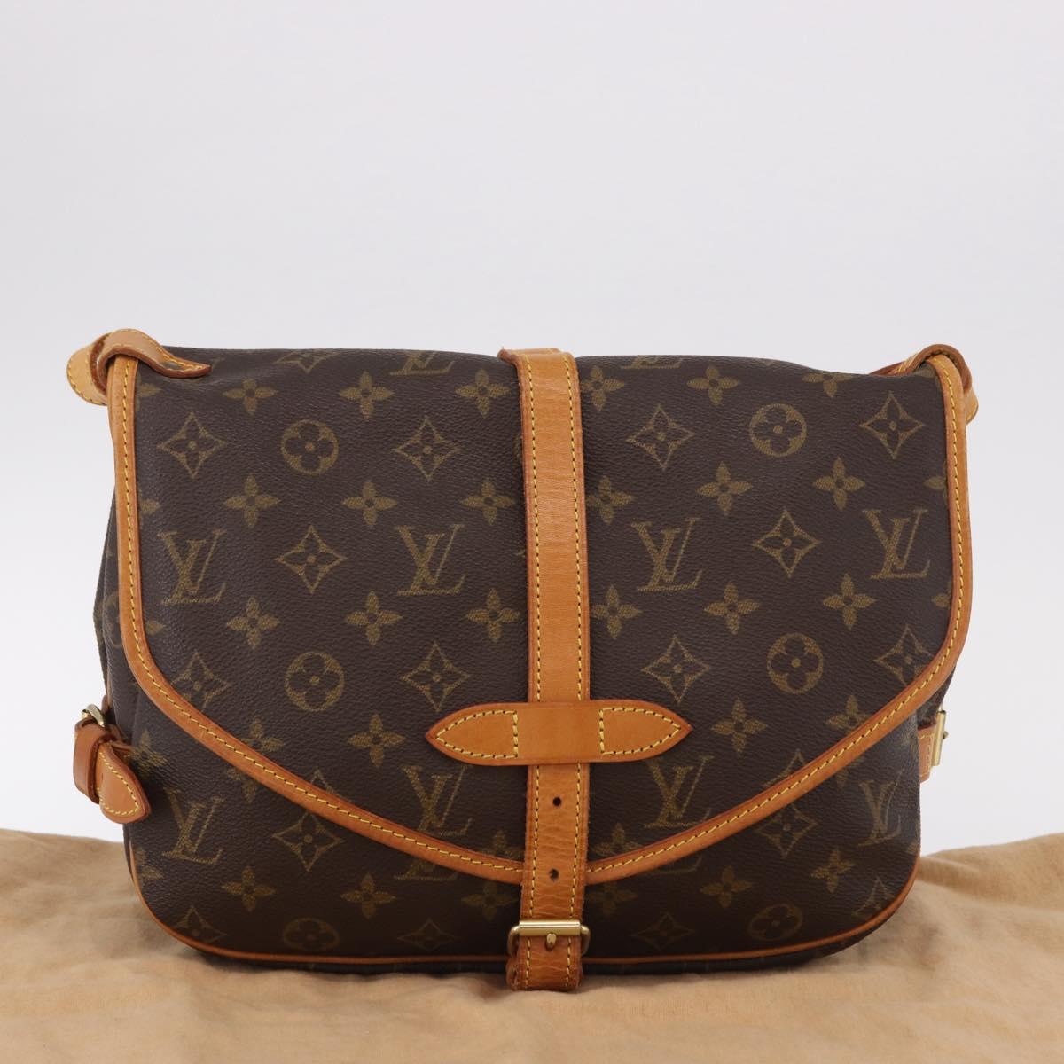 LOUIS VUITTON Monogram Saumur 30 Shoulder Bag M42256 LV Auth 186660A