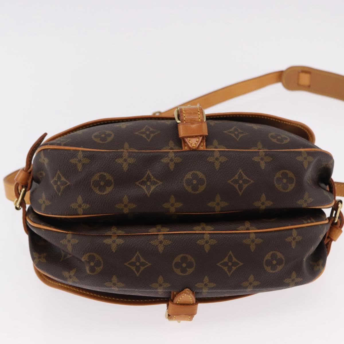 LOUIS VUITTON Monogram Saumur 30 Shoulder Bag M42256 LV Auth 186660A