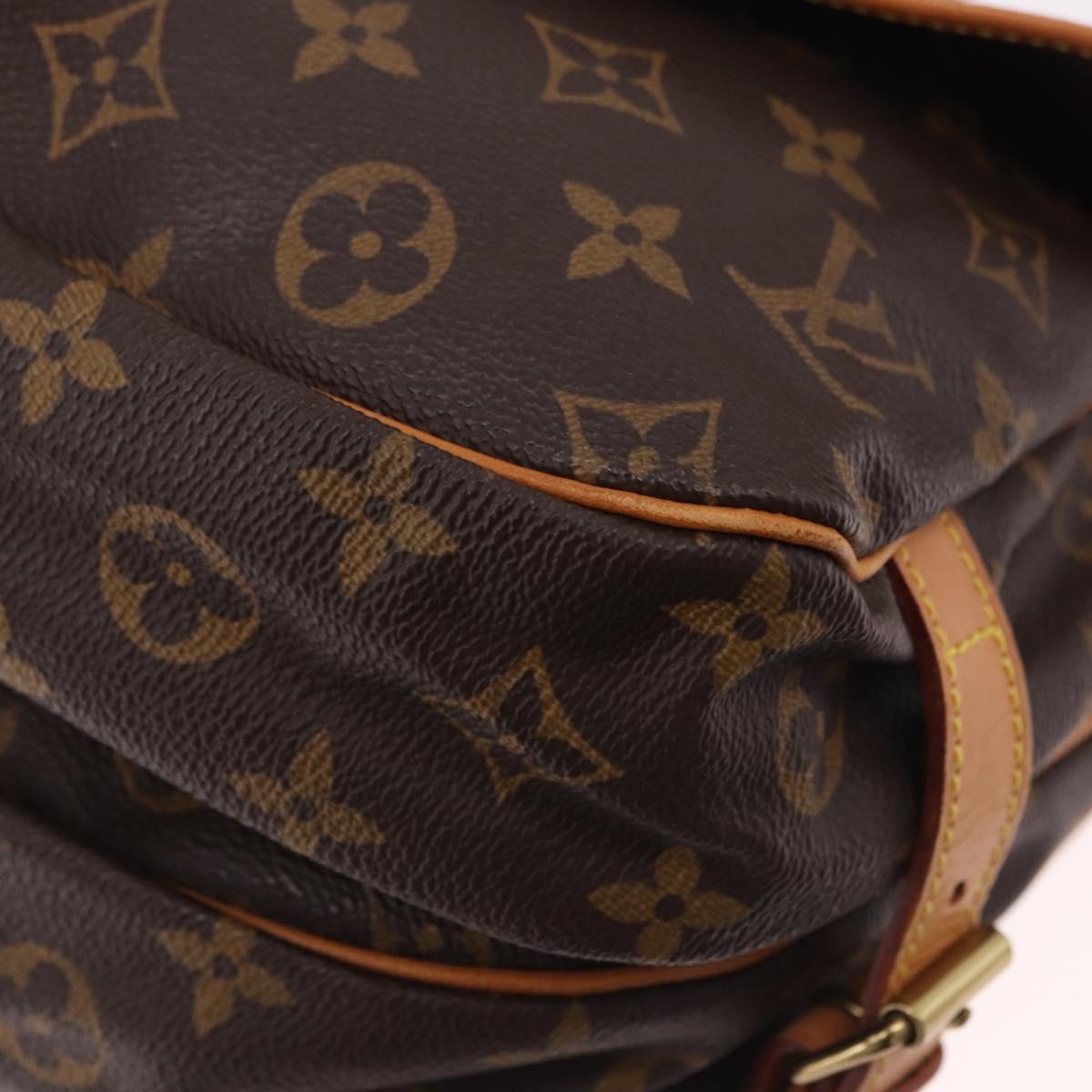 LOUIS VUITTON Monogram Saumur 30 Shoulder Bag M42256 LV Auth 186661A