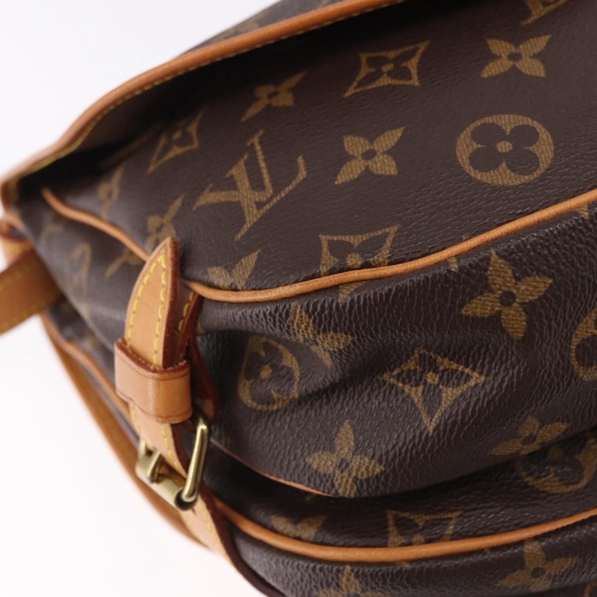 LOUIS VUITTON Monogram Saumur 30 Shoulder Bag M42256 LV Auth 186661A