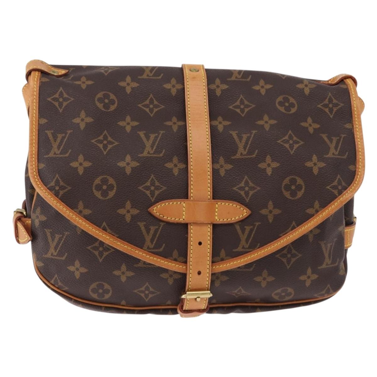 LOUIS VUITTON Monogram Saumur 30 Shoulder Bag M42256 LV Auth 186661A