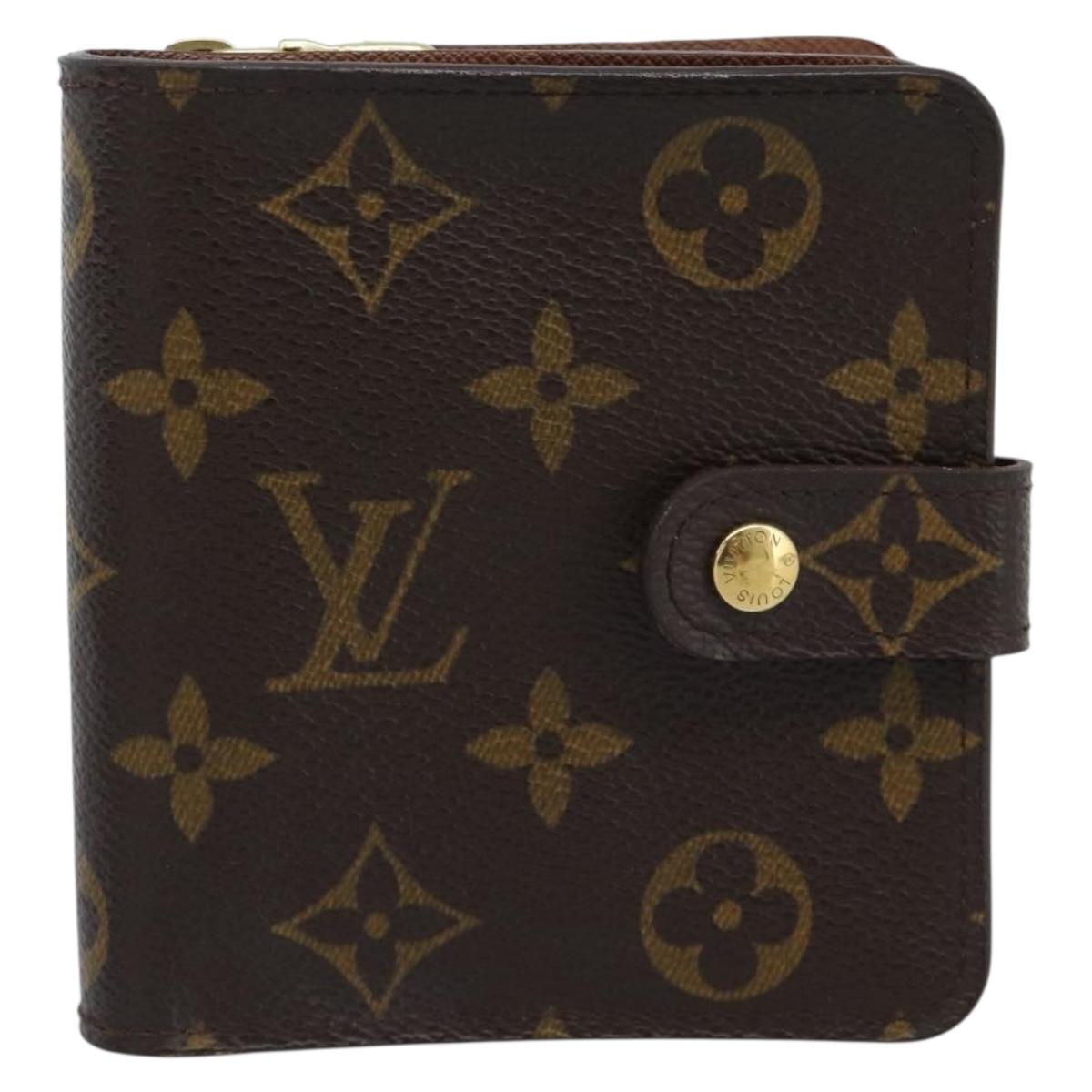 LOUIS VUITTON Monogram Compact Zip Wallet M61667 LV Auth 186702A