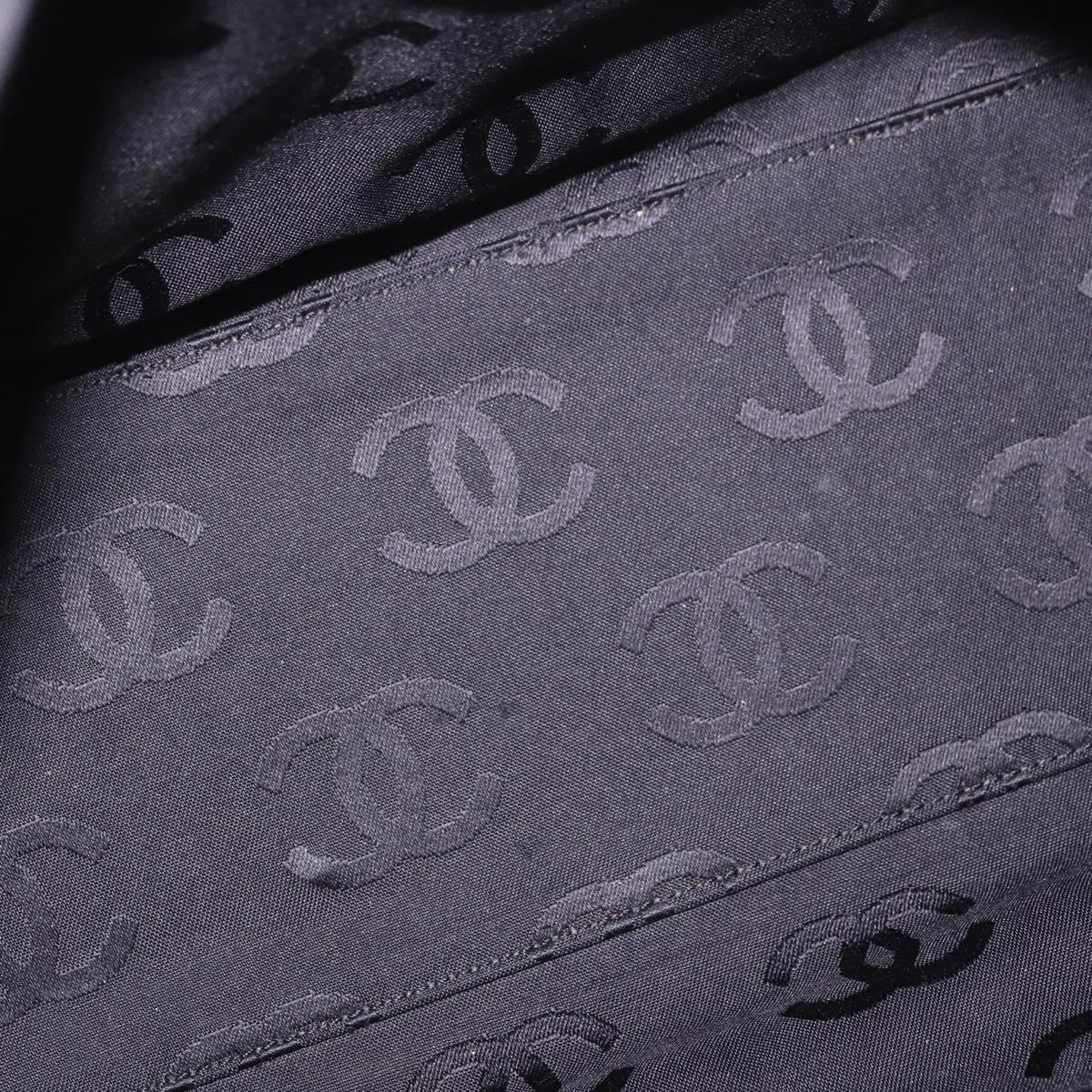 CHANEL Chain Shoulder Bag Caviar Skin Black Gold CC Auth 187048SAV