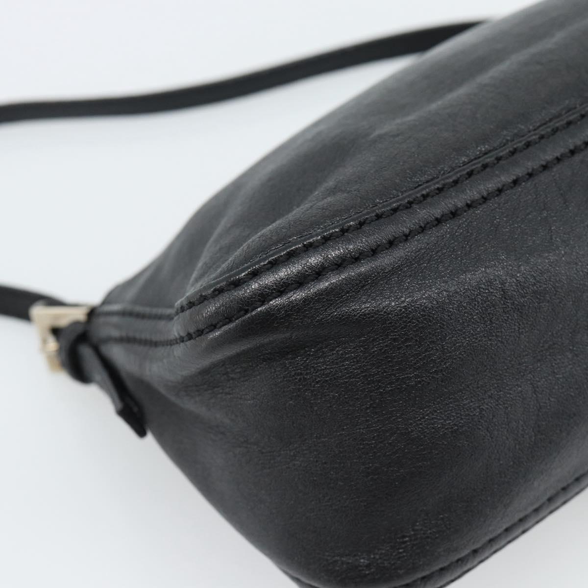 FENDI Mamma Baguette Shoulder Bag Leather Black Silver Auth 187091SAM