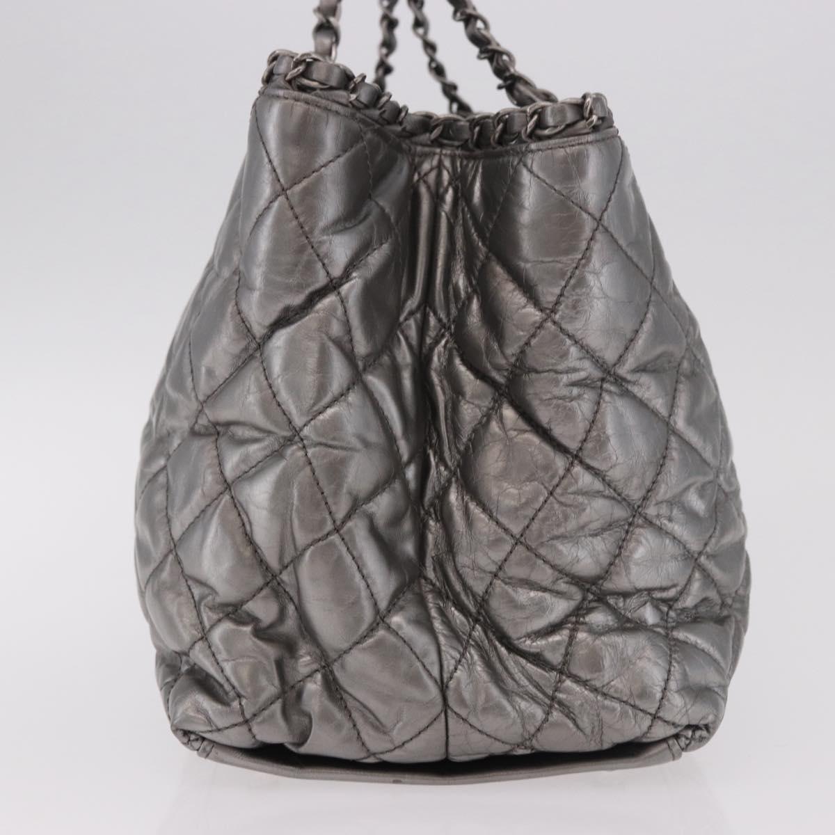 CHANEL Matelasse Chain Me Shoulder Bag Leather Silver CC Auth 187120SAV