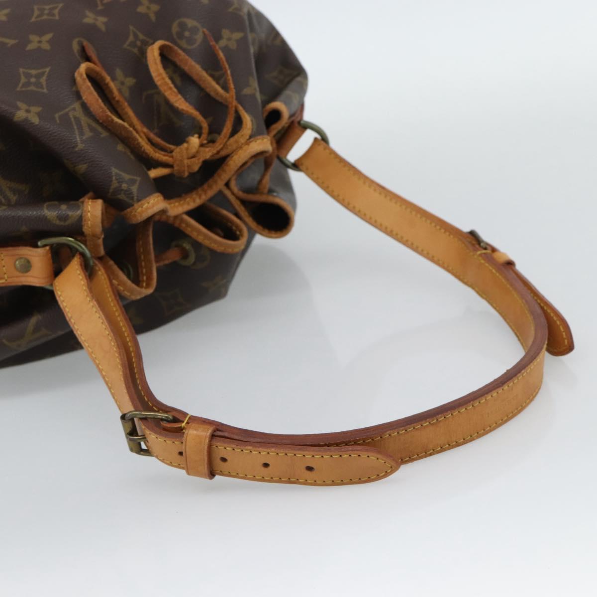 LOUIS VUITTON Monogram Noe Shoulder Bag M42224 LV Auth 187129