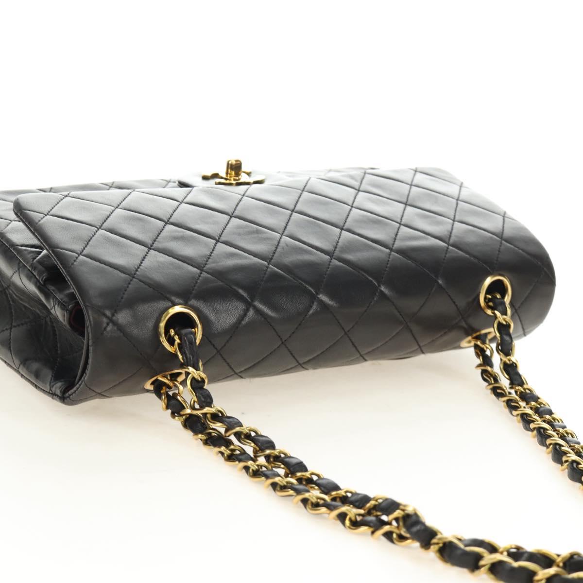 CHANEL Matelasse 25 Double Flap Chain Bag Lamb Skin Gold Black CC Auth 187193SAV