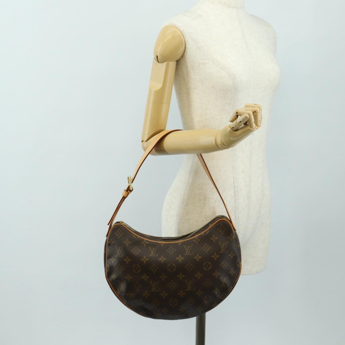 LOUIS VUITTON Monogram Croissant MM Shoulder Bag M51512 LV Auth 187194SAM