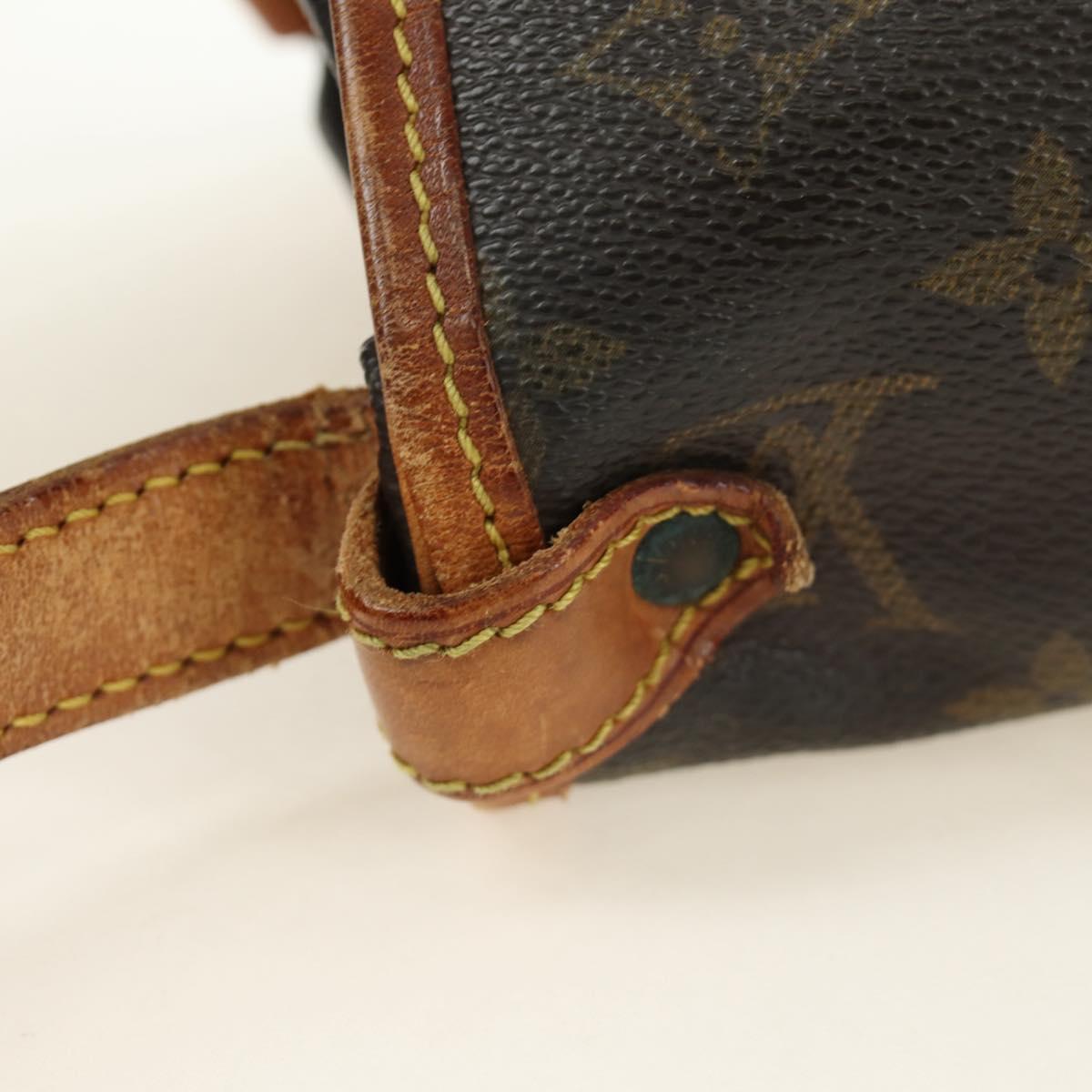 LOUIS VUITTON Monogram Saumur 30 Shoulder Bag M42256 LV Auth 187218
