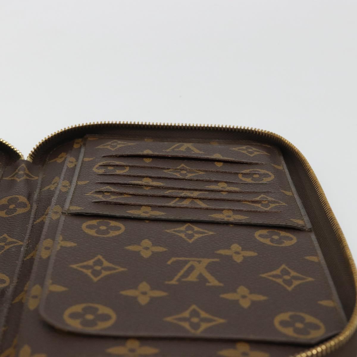 LOUIS VUITTON Monogram Poche Escapade Travel Case M60113 LV Auth 187282V