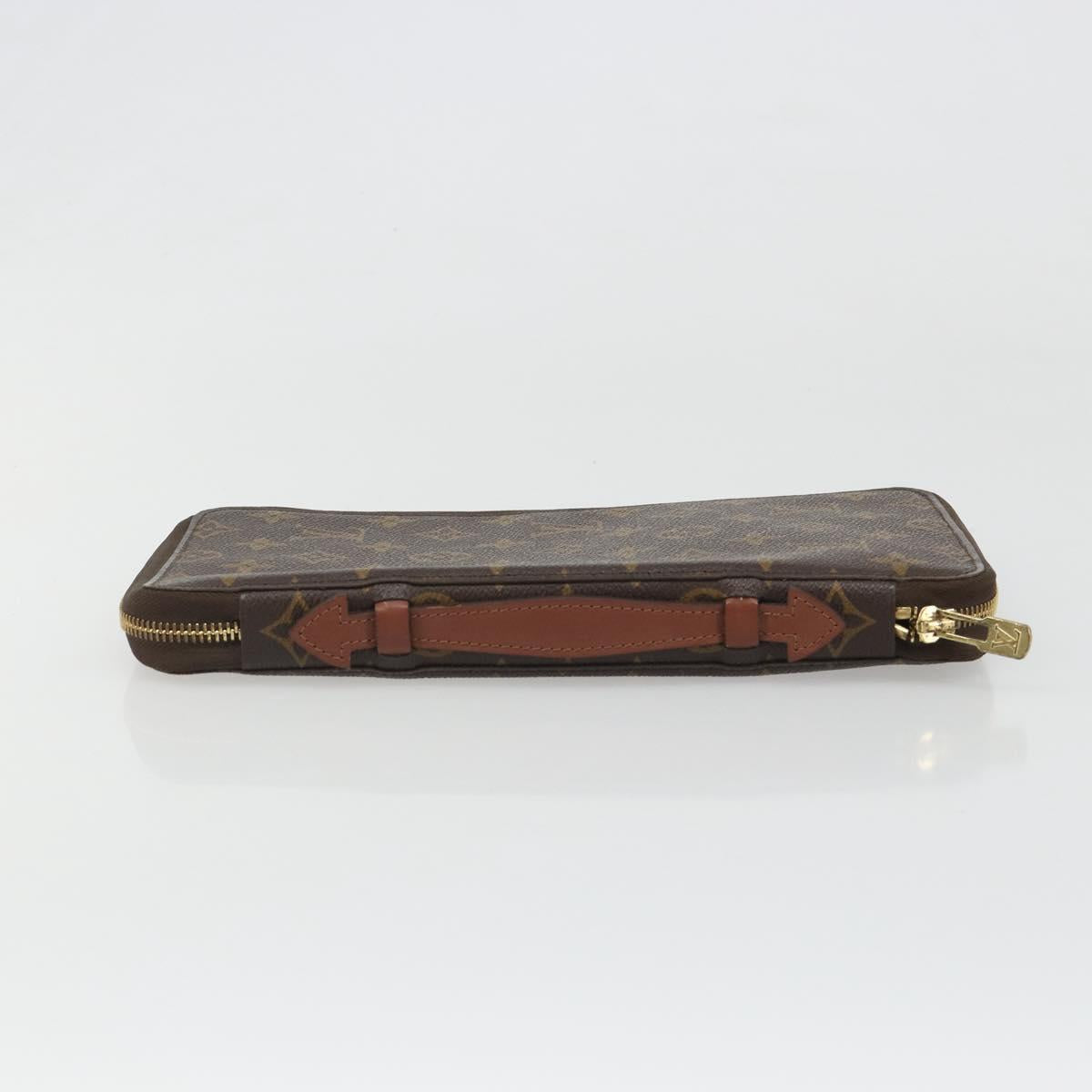 LOUIS VUITTON Monogram Poche Escapade Travel Case M60113 LV Auth 187282V