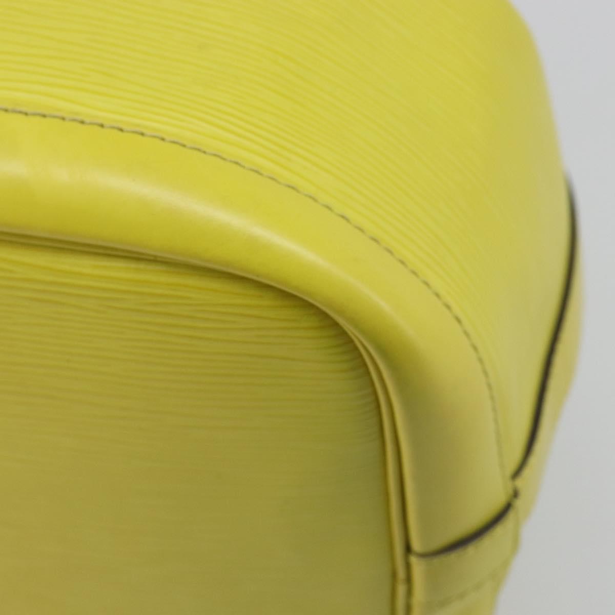 LOUIS VUITTON Epi Petit Noe Shoulder Bag Pistachian M40969 LV Auth 187291A